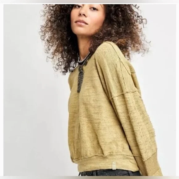 We The Free 5 Star Tee - Picture 4 of 15